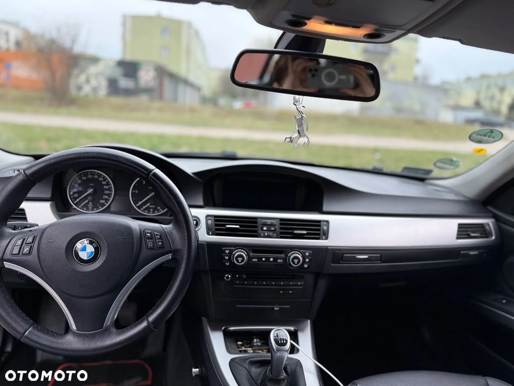 BMW Seria 3 320d - 13