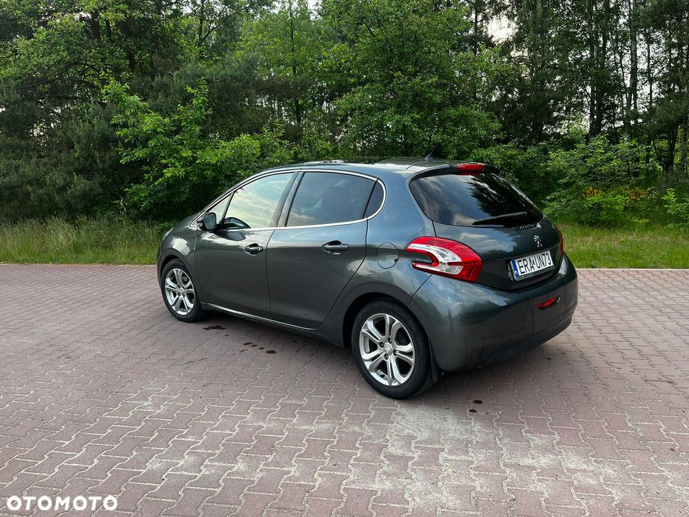 Peugeot 208 1.2 PureTech Active - 4