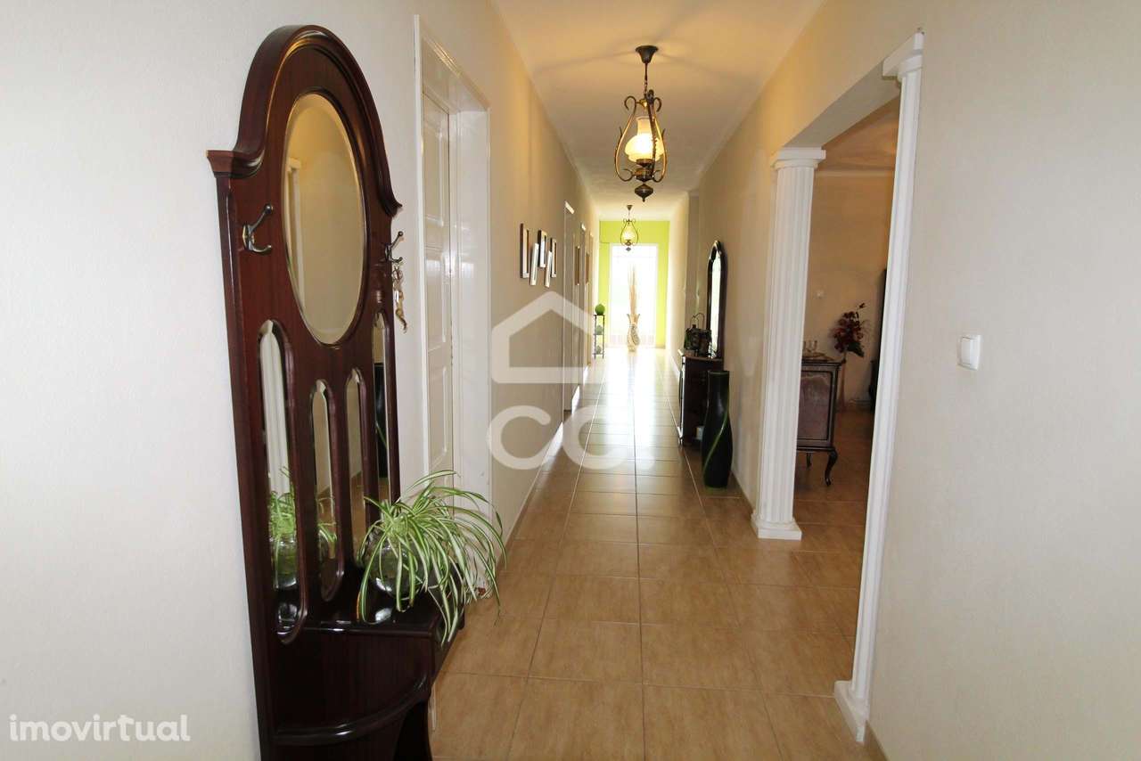 Moradia com 3 Quartos - Nossa Senhora dos Remédios - Povoação - Grande imagem: 3/32