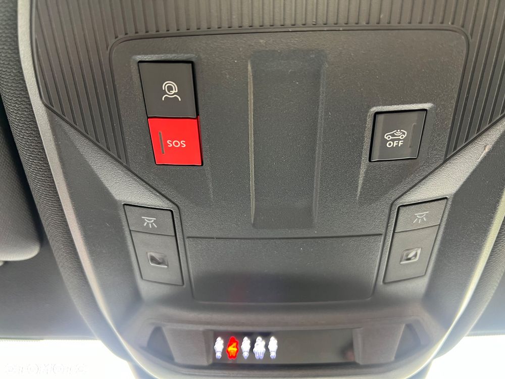 Peugeot 408 1.6 Plug-in Hybrid 240 GT Exclusive e-DCS7 - 39