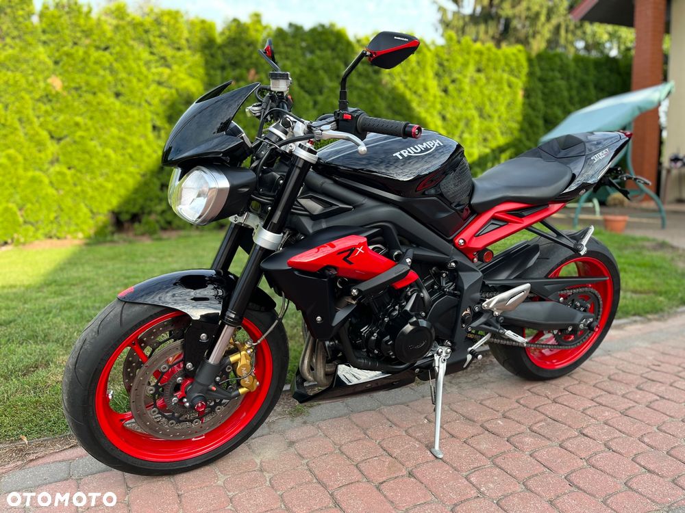 Triumph Street Triple - 36