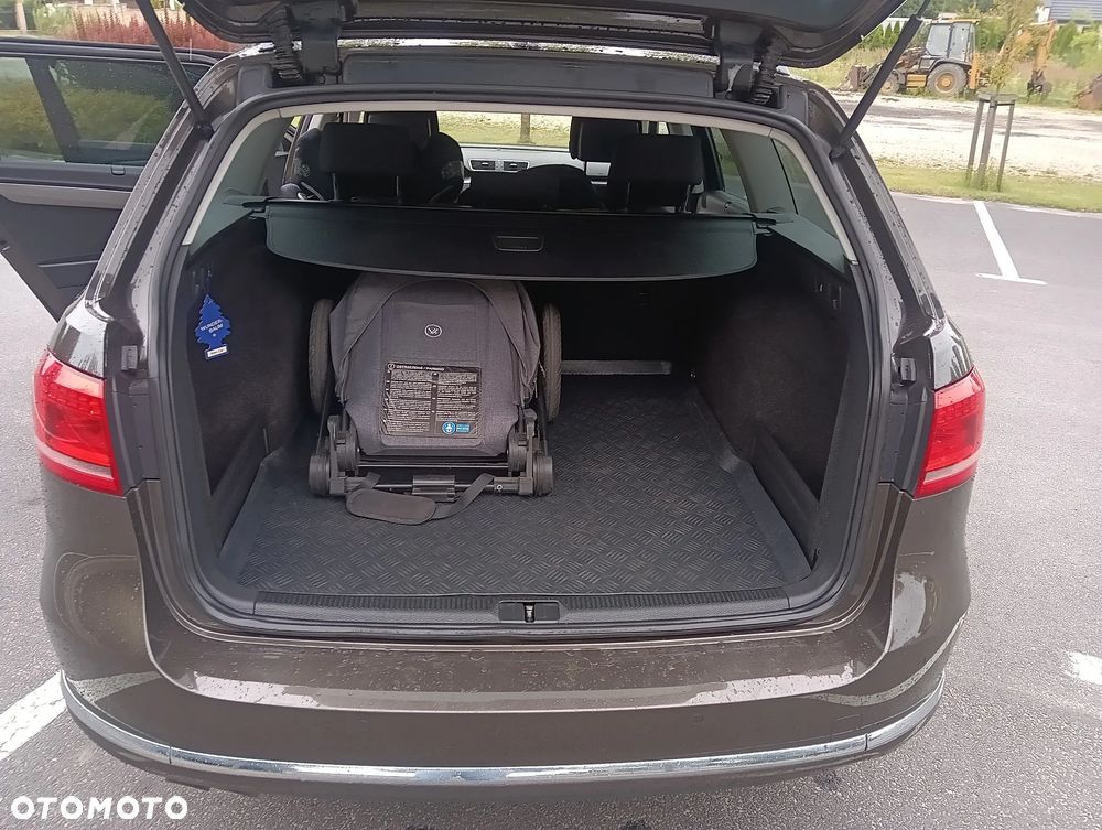 Volkswagen Passat 2.0 TDI Comfortline DSG - 22
