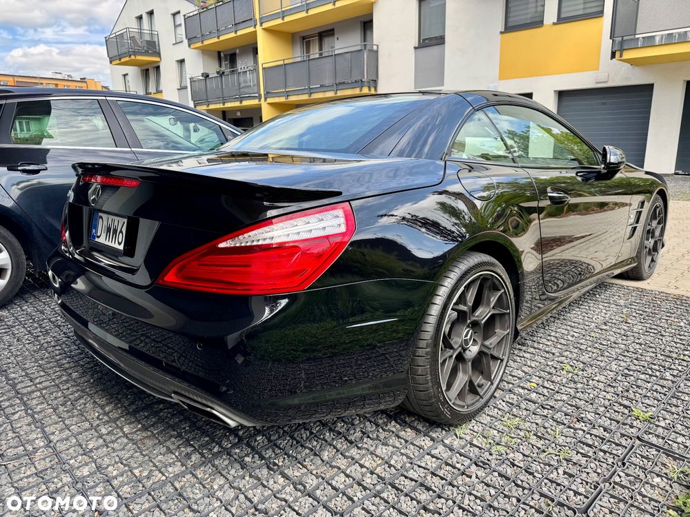 Mercedes-Benz SL 500 BlueEff - 8