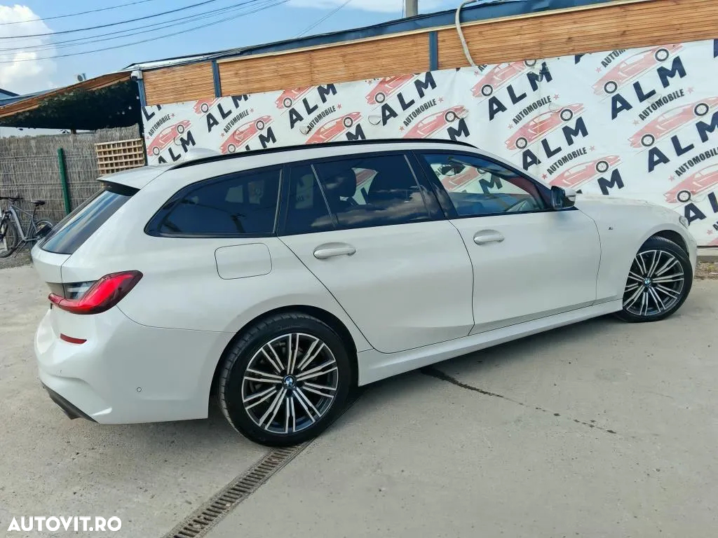 BMW Seria 3 320d xDrive AT MHEV - 9
