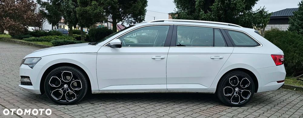 Skoda Superb 2.0 TDI DSG Premium Edition - 9