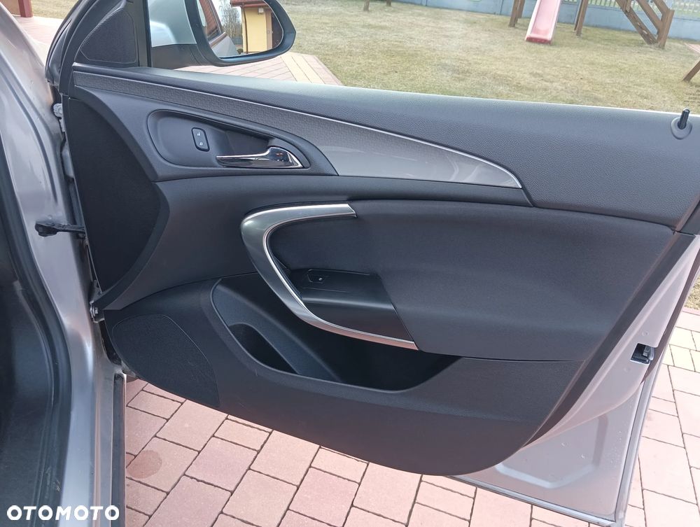 Opel Insignia 2.0 CDTI - 13