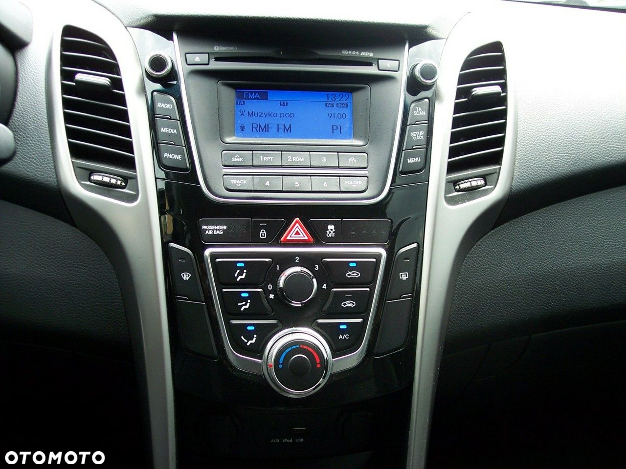 Hyundai i30 1.4 CRDi Classic + - 23