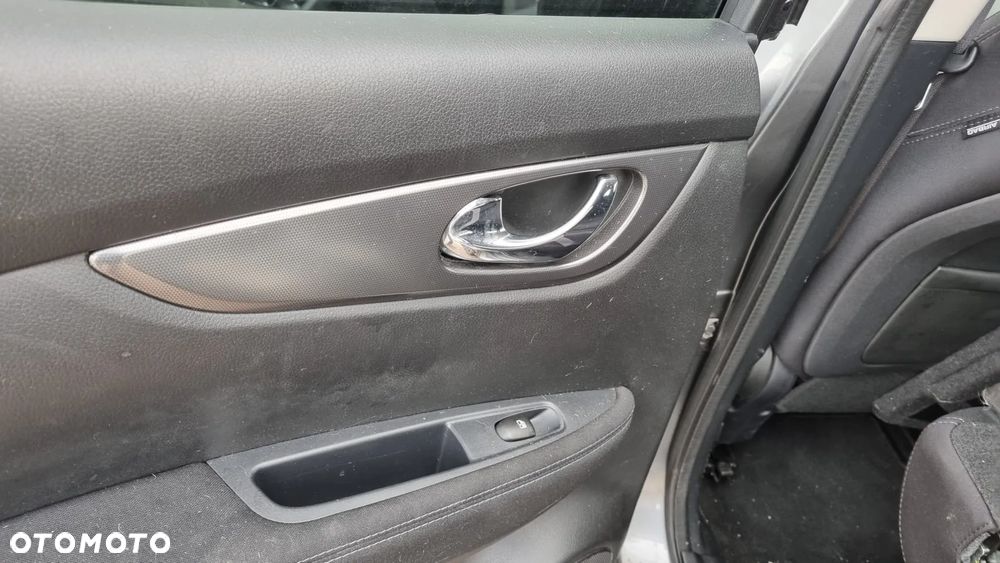 Nissan Qashqai 1.6 DCi Tekna - 22