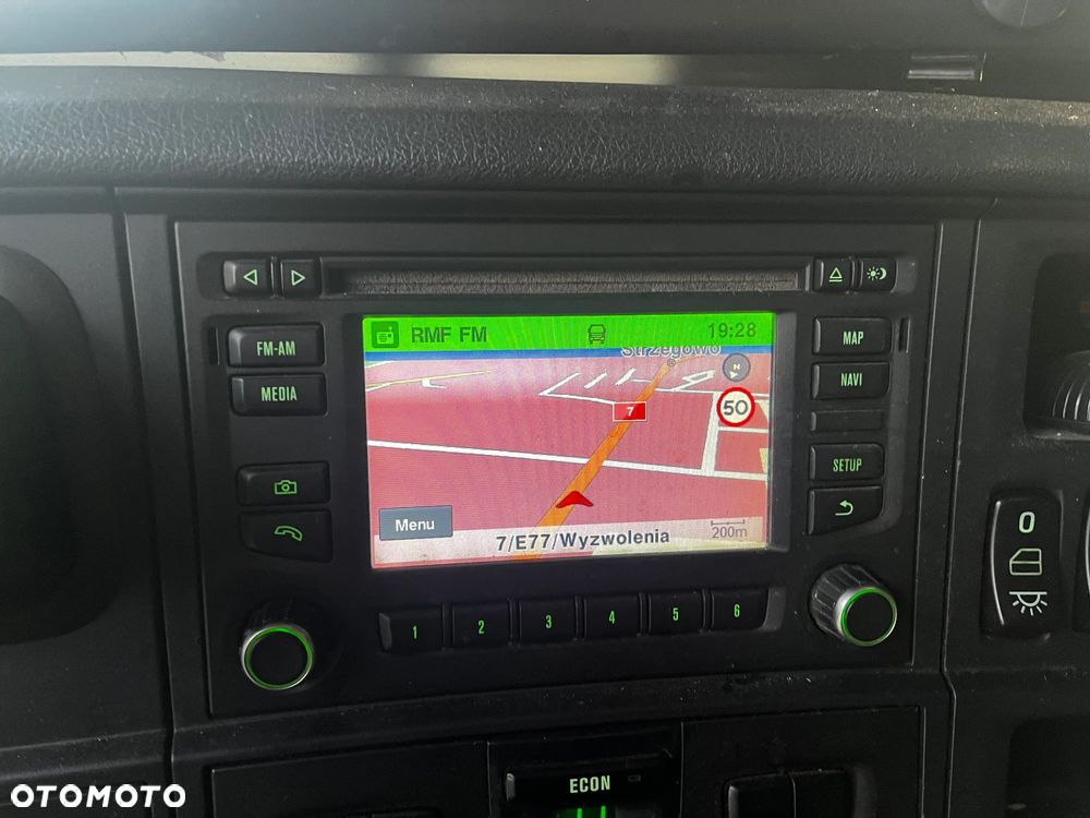 Scania R490 ZESTAW DO PRZEWOZU ŻYWCA/GUITTON/3 POKŁADY/DACH PODNOSZONY/OŚ PODNOSZONA SKRĘTNA/PRZEJAZDOWY - 27