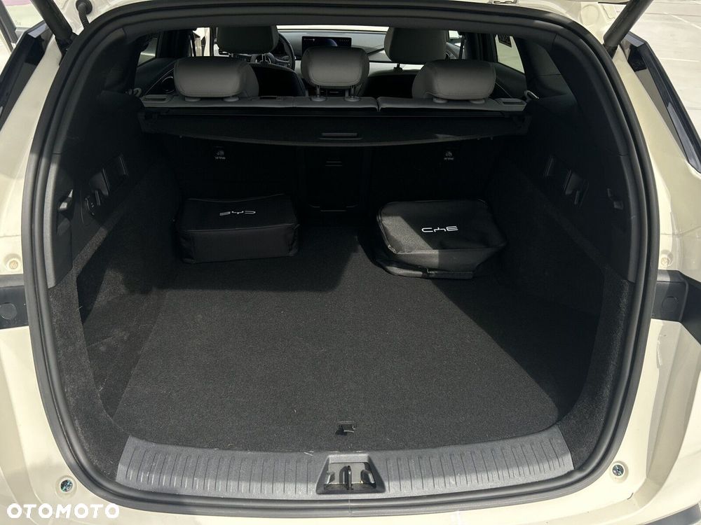 BYD Seal 6 - 11