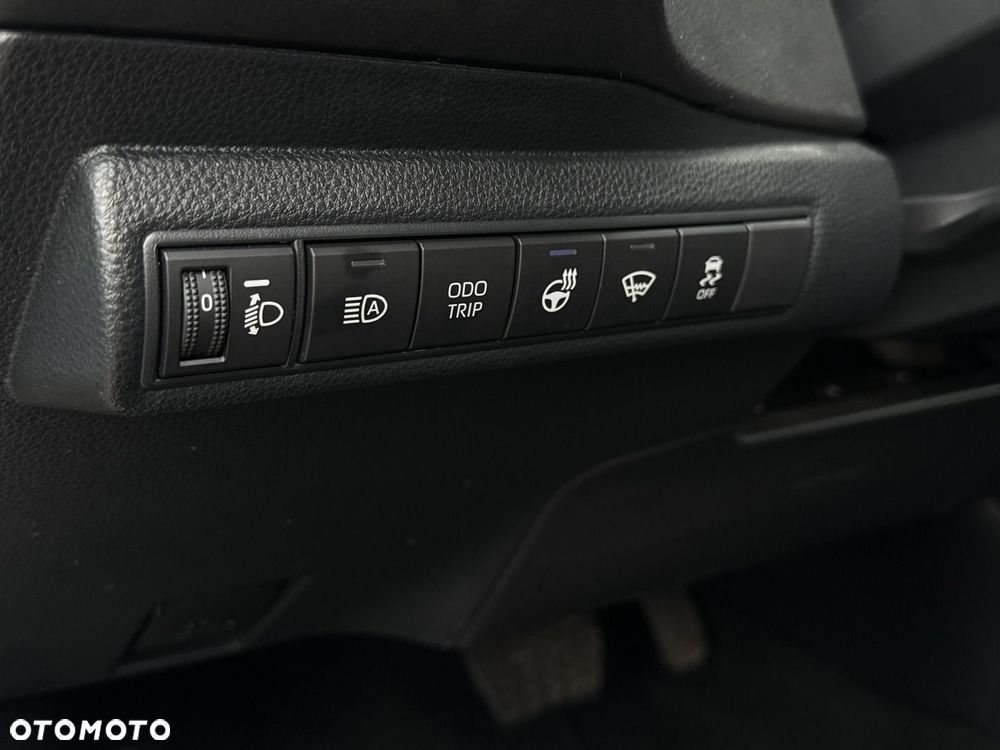 Toyota Corolla 1.8 Hybrid GR Sport Dynamic - 18