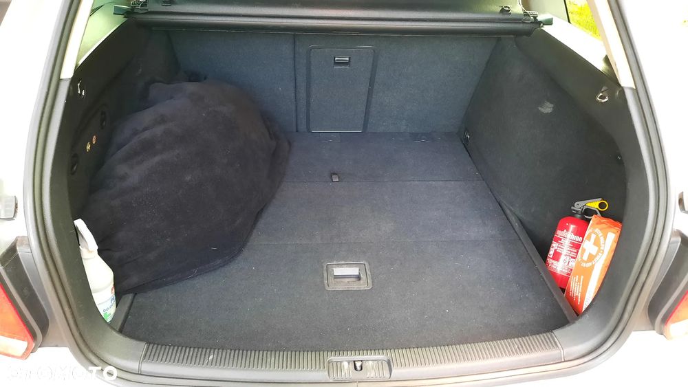 Volkswagen Golf 1.6 TDI Comfortline - 12