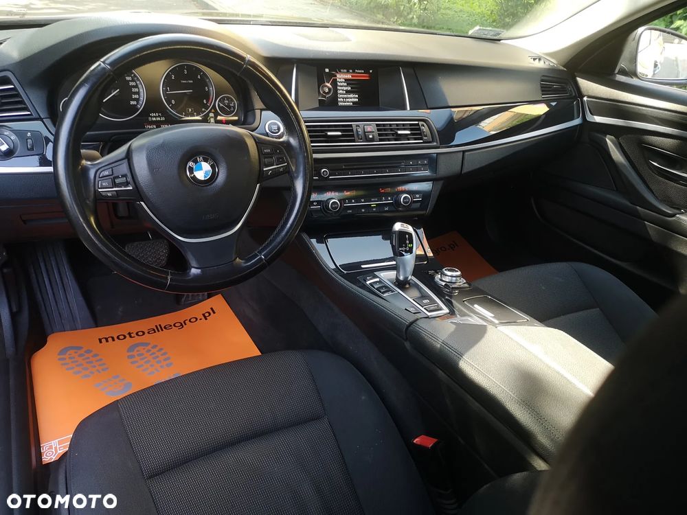 BMW Seria 5 518d Business Edition - 4