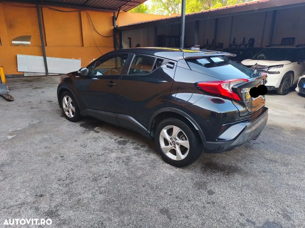 Toyota C-HR Style - 9