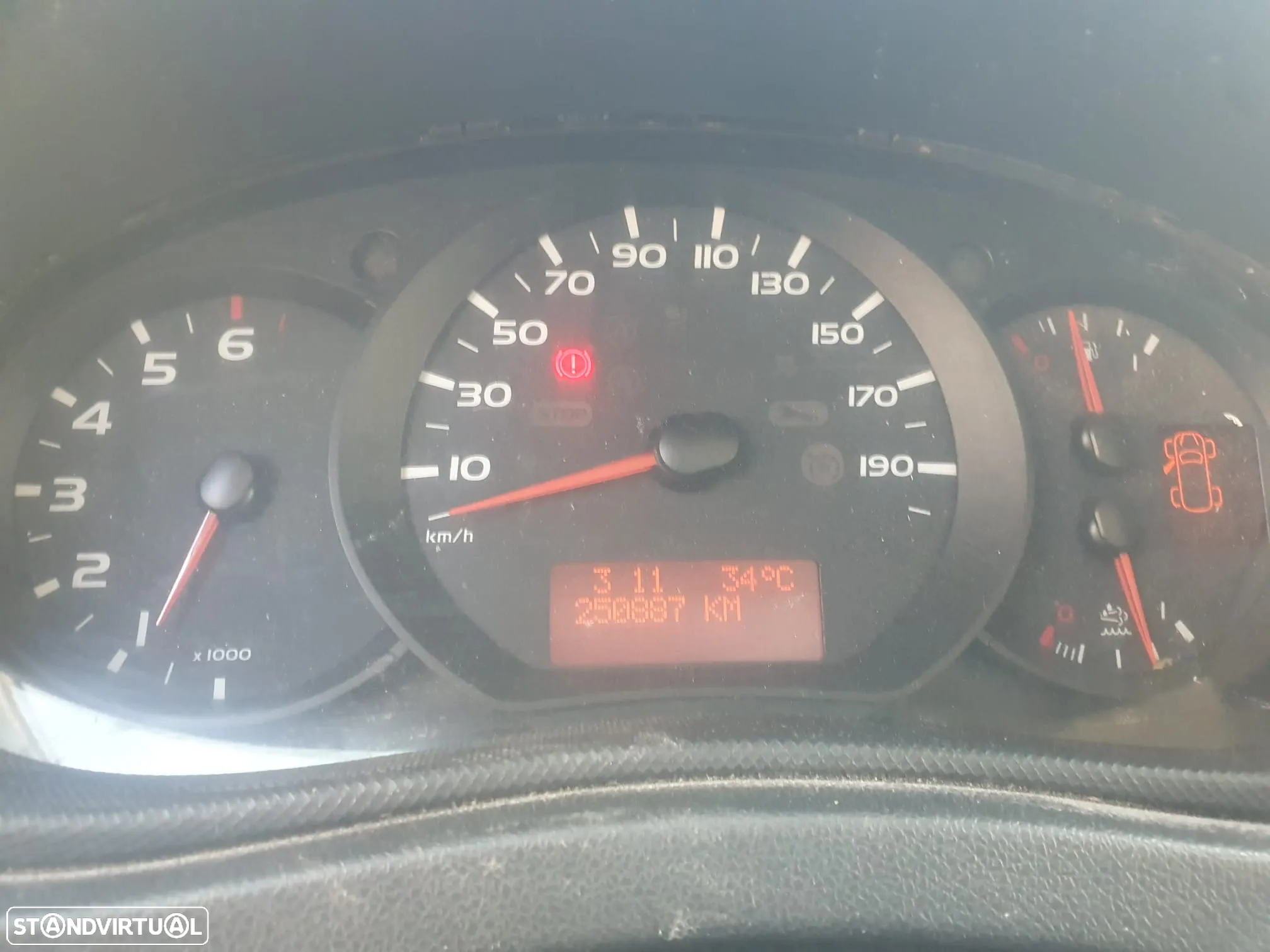 Renault Master 2.3 dCi Cab Dupla - 7 LUG - 7