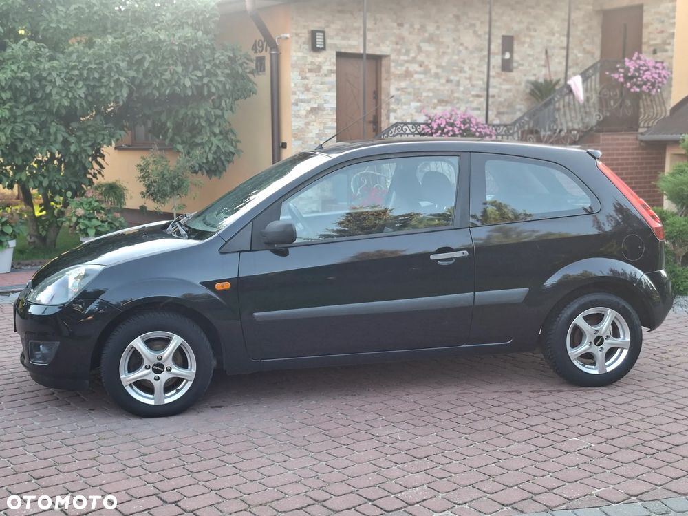 Ford Fiesta - 11