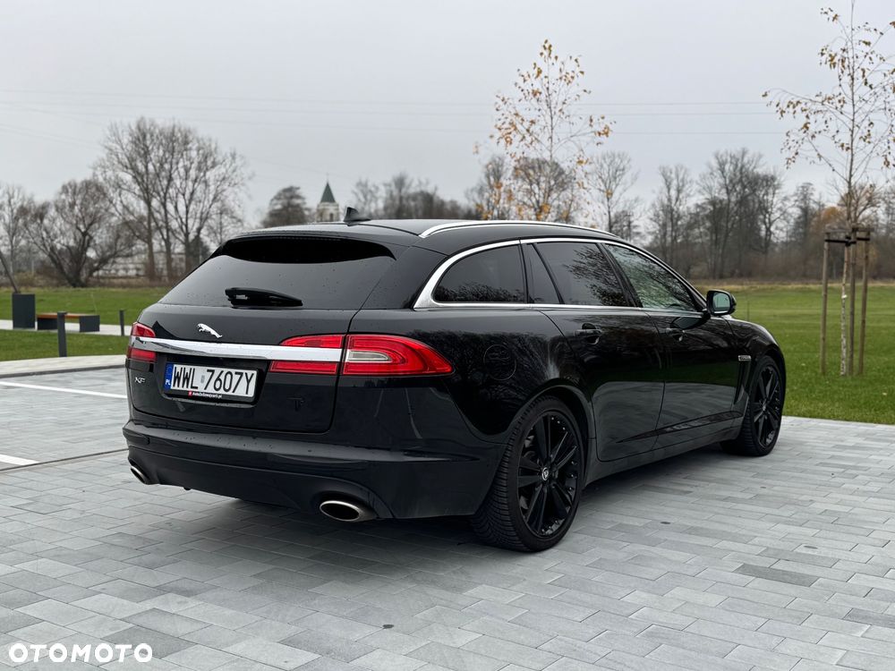 Jaguar XF 3.0 V6 D Premium Luxury - 6