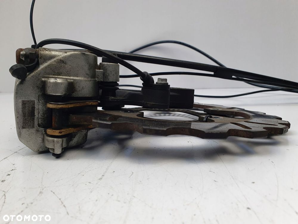 TYLNA TARCZA HAMULCOWA ZACISK TYŁ KTM Duke 790 18-24 jarzmo tył - 7