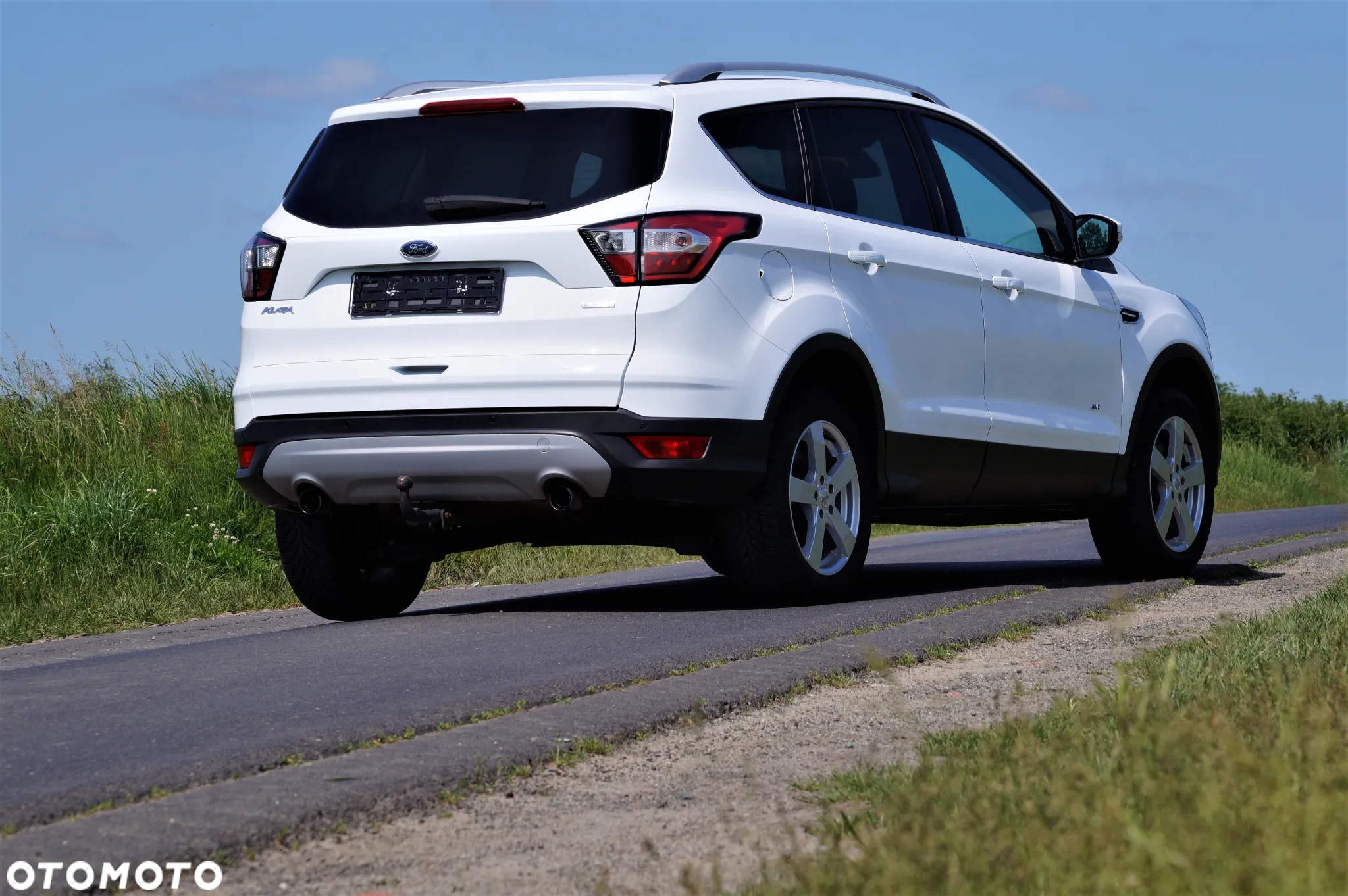 Ford Kuga - 8