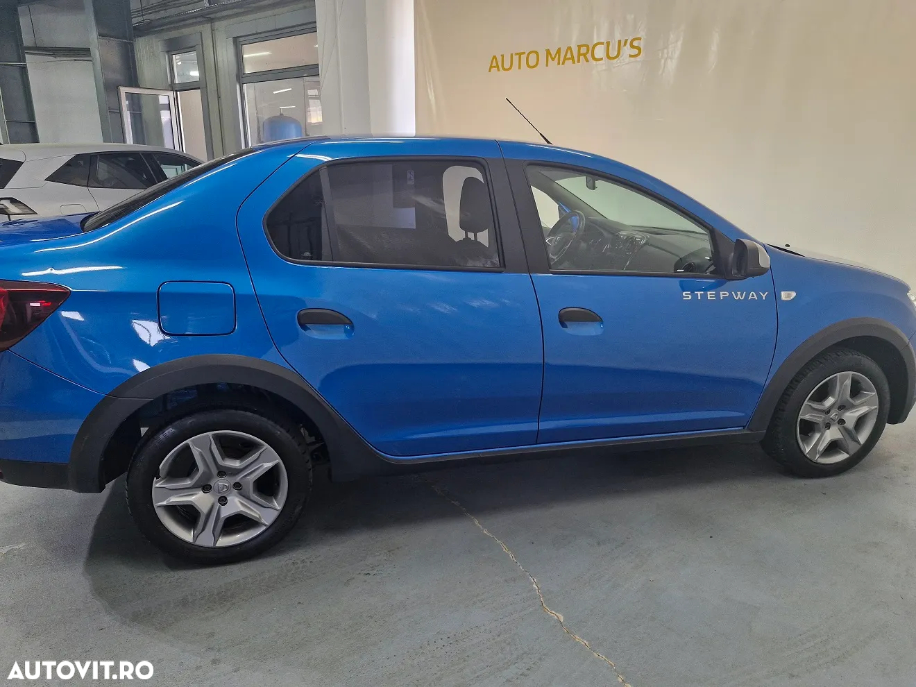 Dacia Logan Stepway TCe 100 GPL - 9
