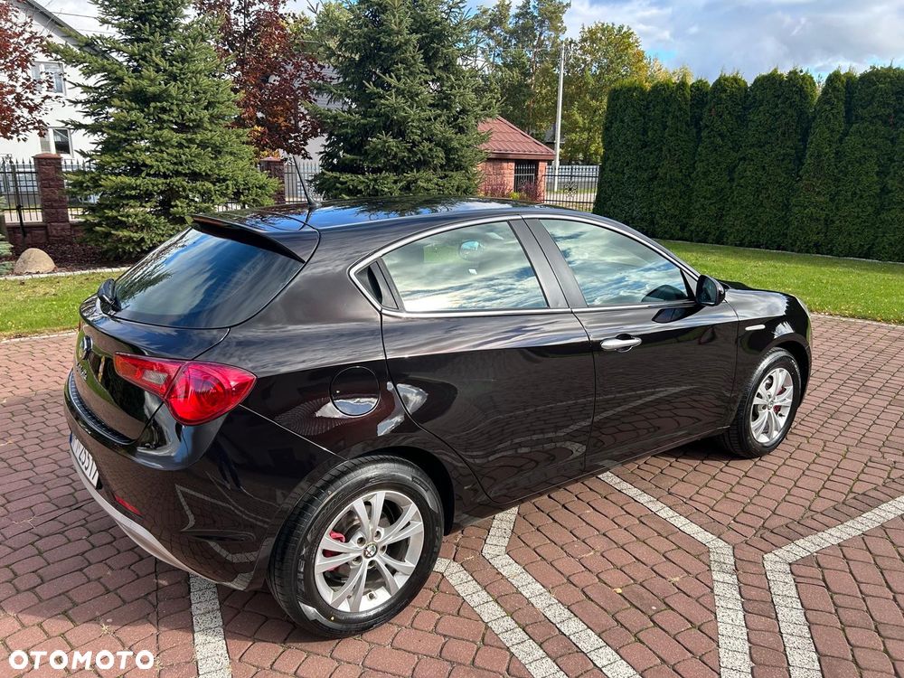 Alfa Romeo Giulietta 1.4 TB 16V Multiair - 9