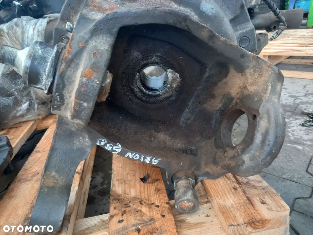 Most przód Carraro 20.29SI 17.041/1 Renault John Deere Claas Arion 530 540 550 620 630 640 650 - 20