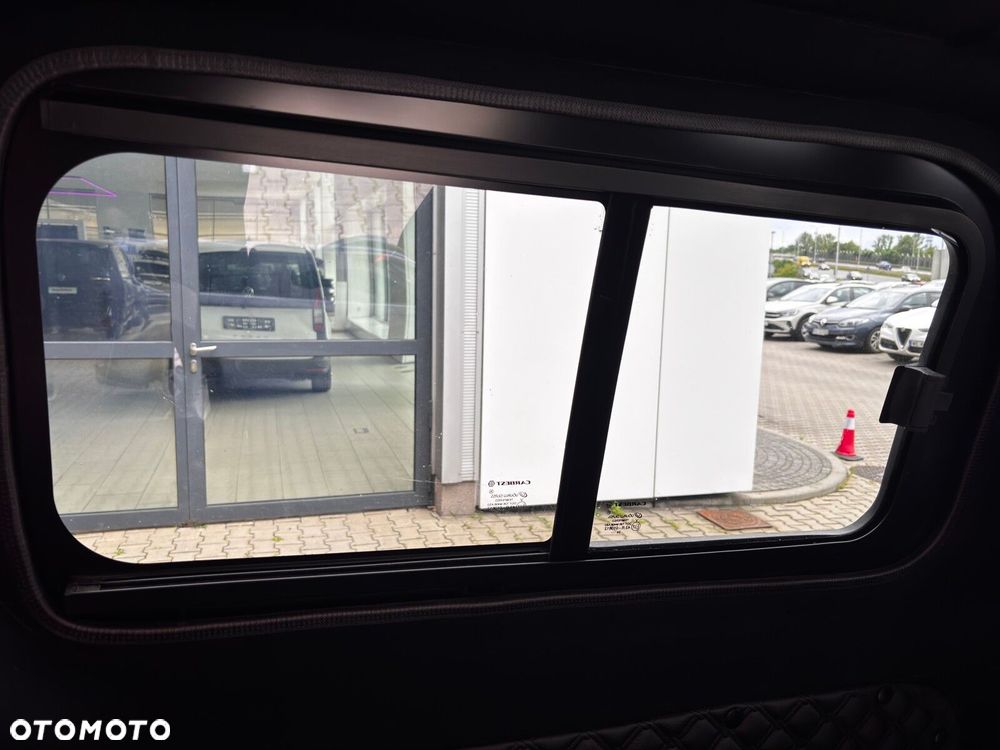 Volkswagen Transporter 2.0 TDI 150 KM 8-automat 8m L1 - 27