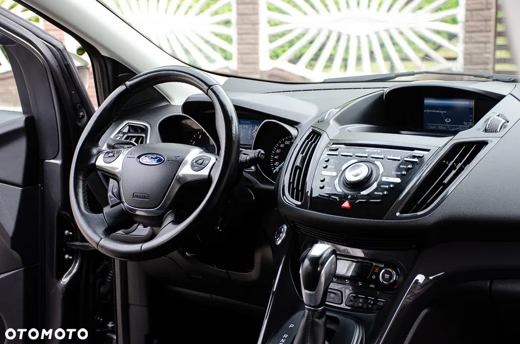 Ford Kuga 1.5 EcoBoost 4WD Titanium - 20
