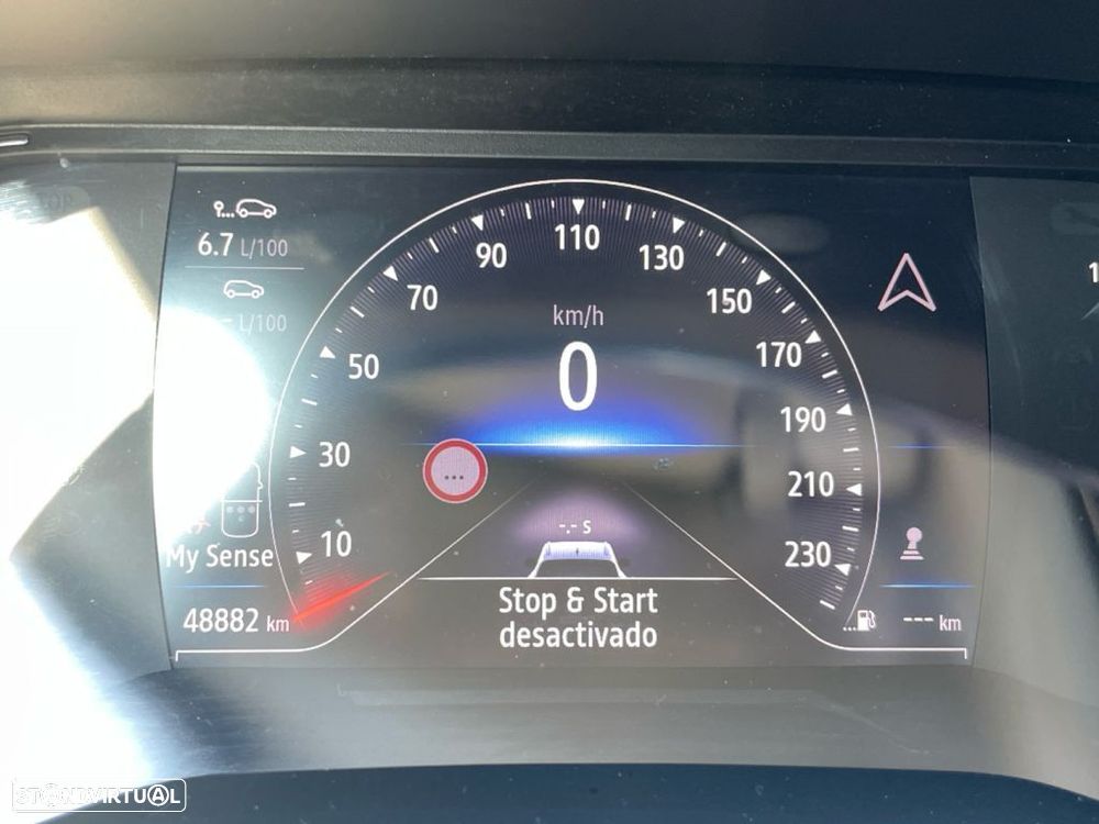 Renault Captur 1.0 TCe Techno - 3