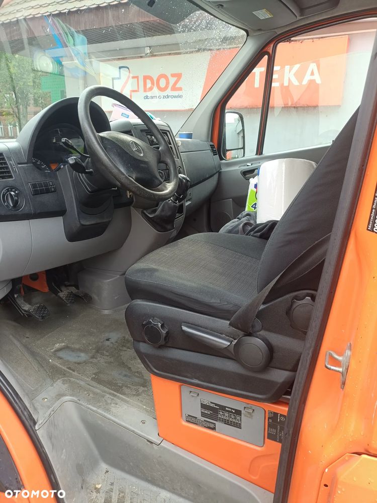 Mercedes-Benz Sprinter - 3