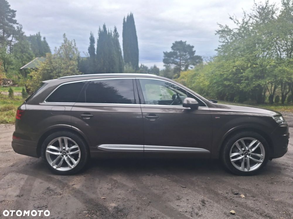 Audi Q7 - 4