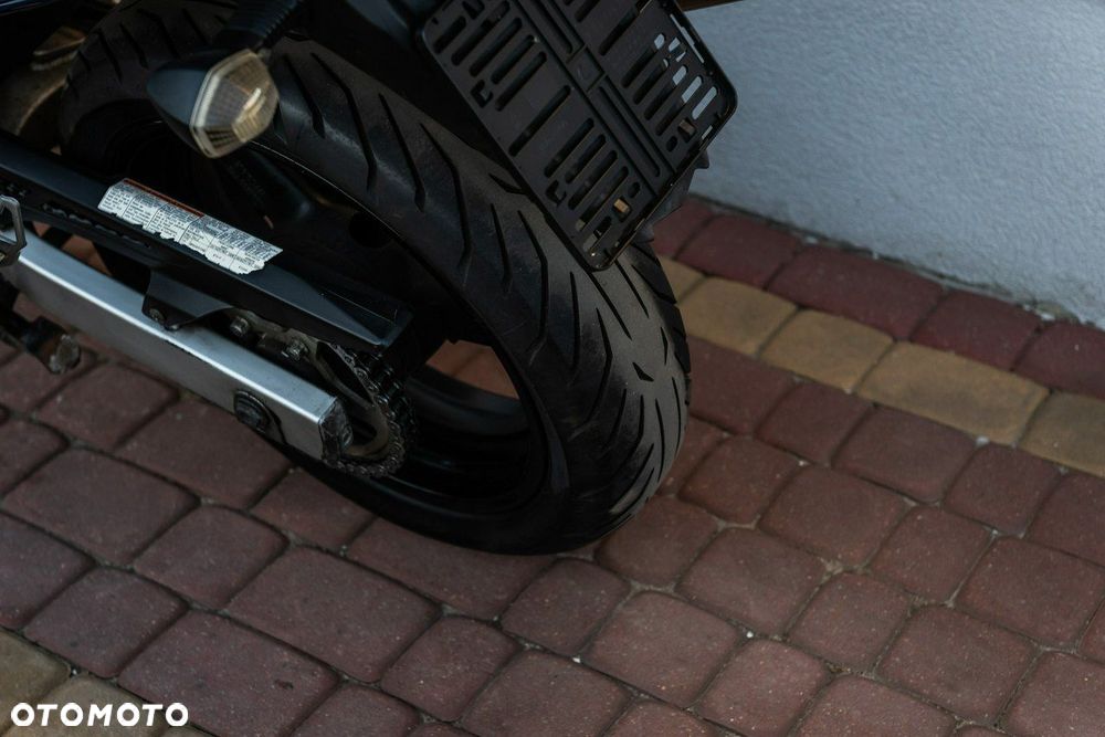 Suzuki Bandit - 10