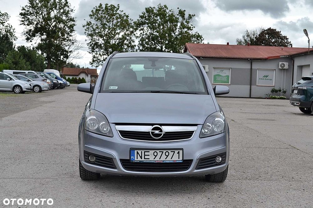 Opel Zafira - 2