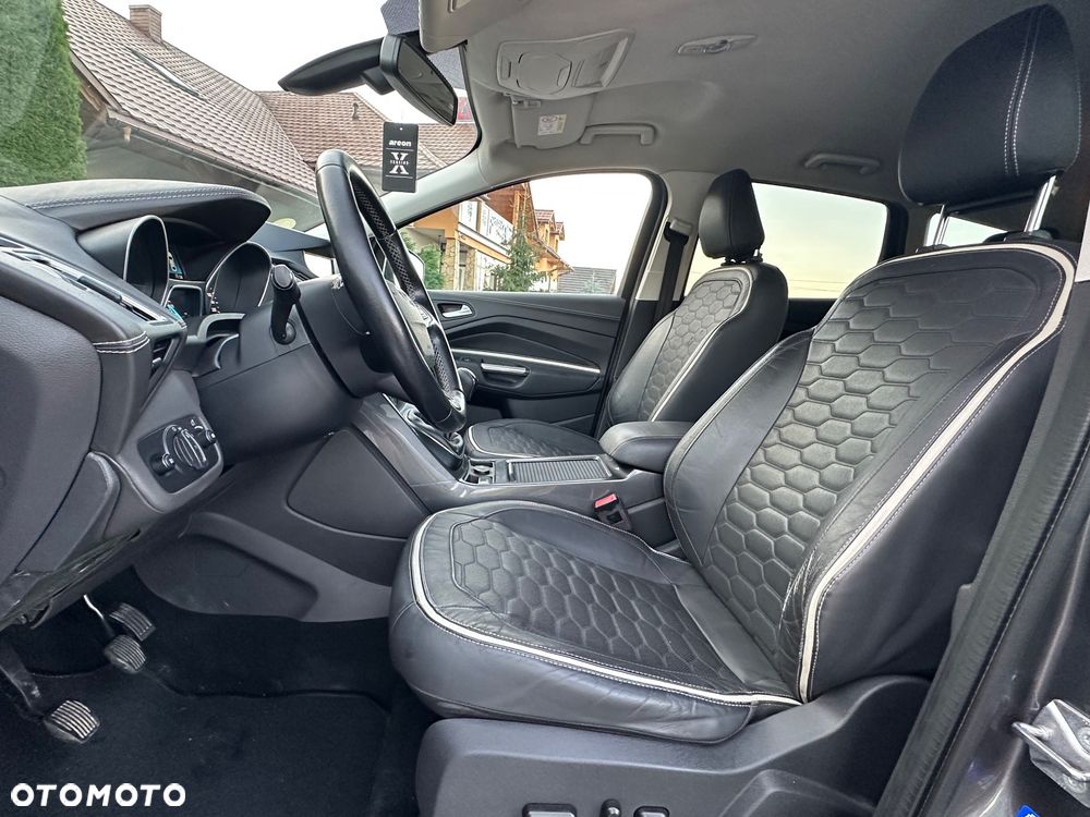 Ford Kuga Vignale 2.0 TDCi AWD - 21
