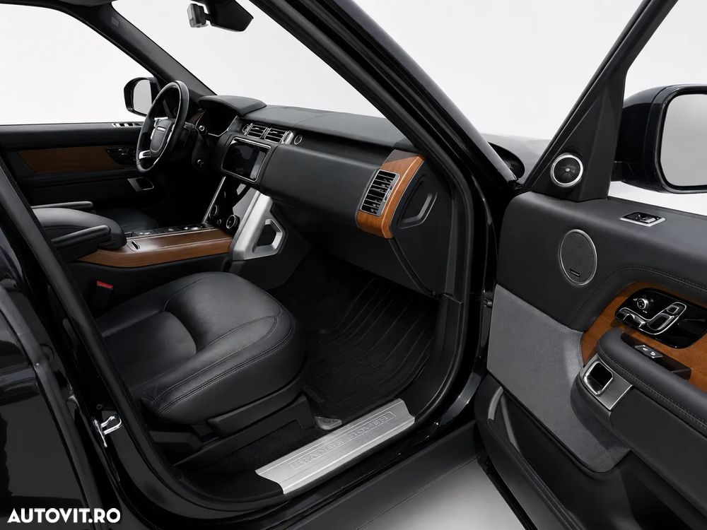 Land Rover Range Rover P400E Vogue - 9