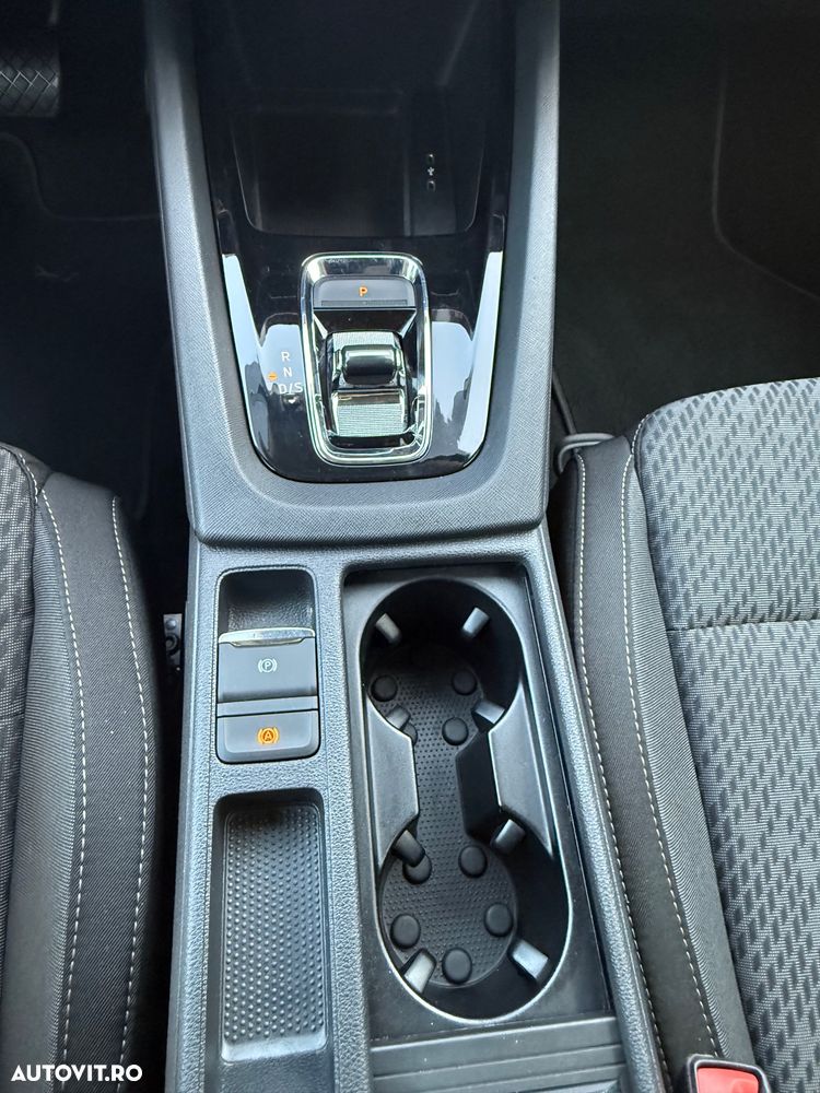 Skoda Octavia 2.0 TDI DSG Style - 29