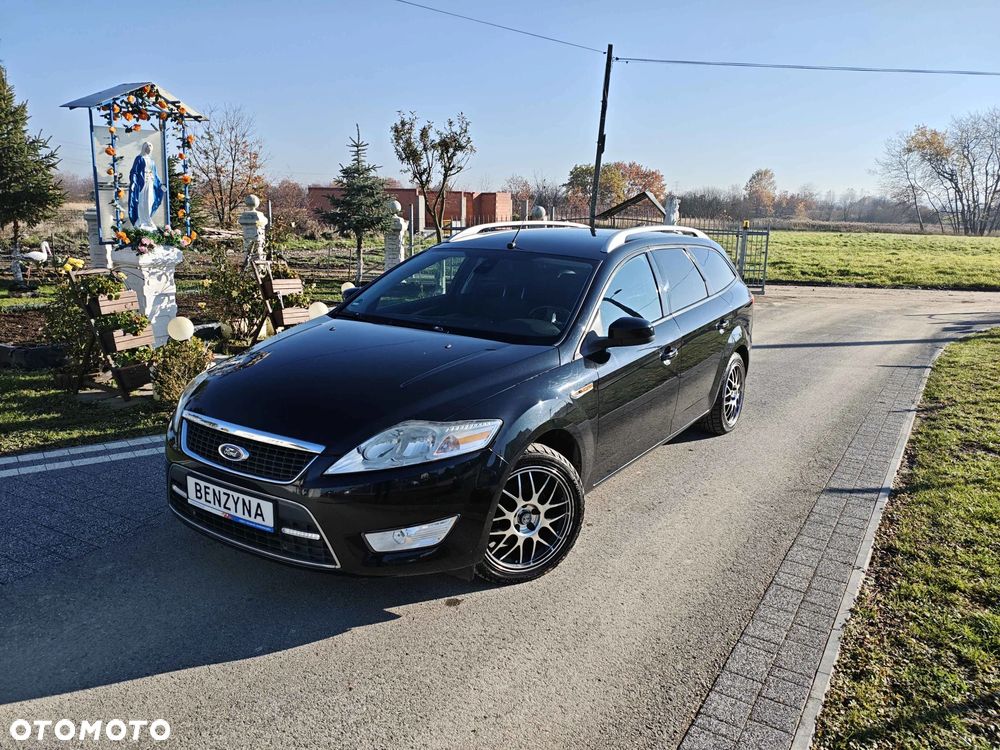 Ford Mondeo 1.6 Ambiente - 2