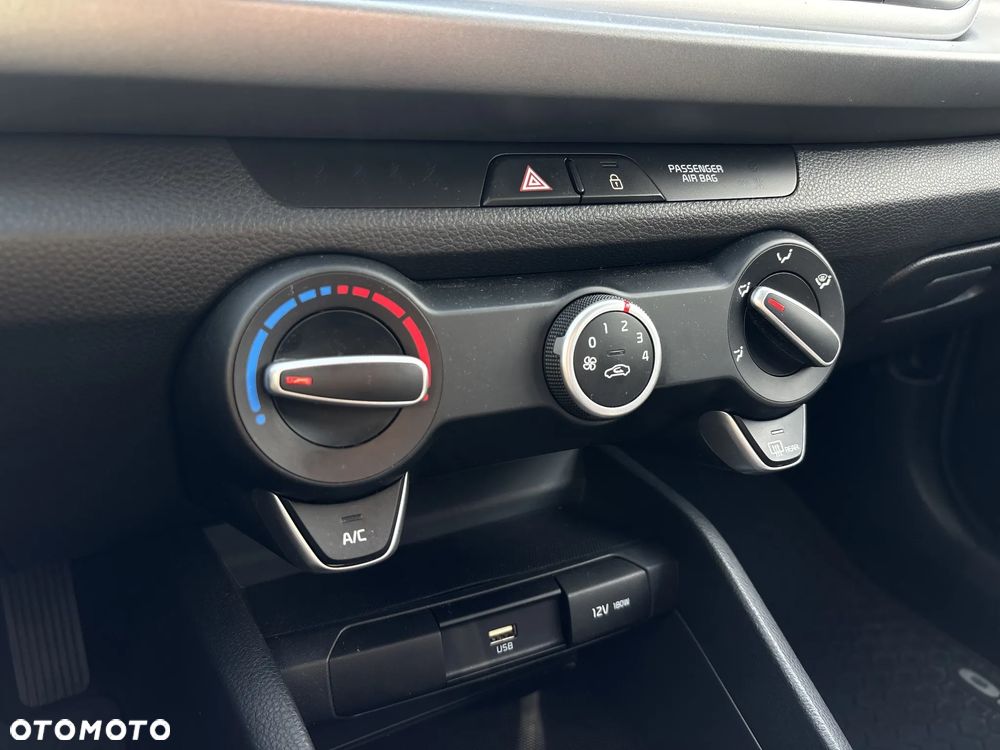 Kia Rio 1.2 M - 17