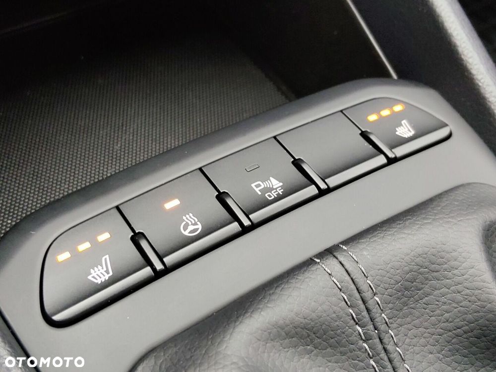 Kia Stonic 1.2 L - 22