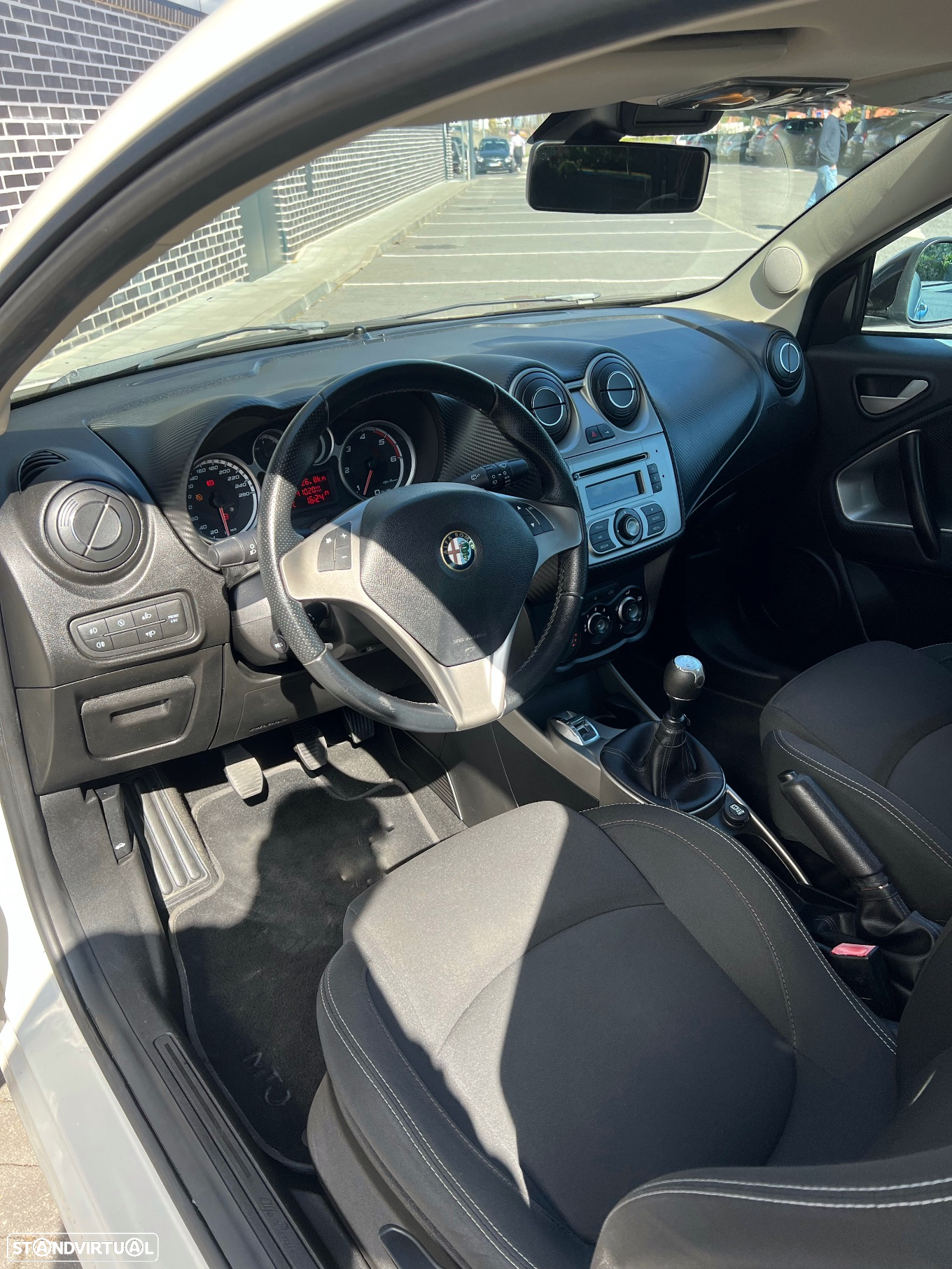 Alfa Romeo MiTo 1.3 JTD Distinctive - 13