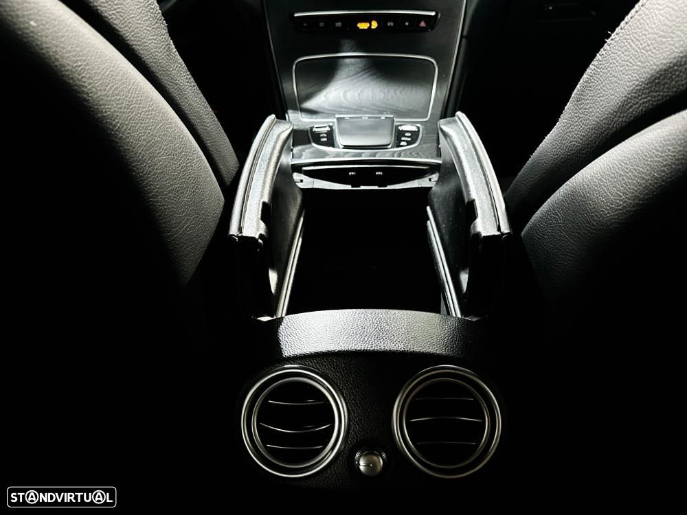 Mercedes-Benz GLC 300 e Coupe 4Matic 9G-TRONIC Edition AMG Line - 27