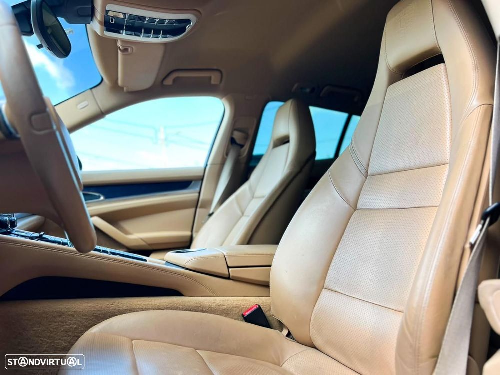 Porsche Panamera PDK - 6