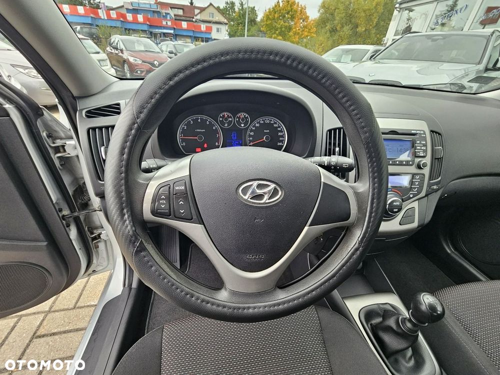 Hyundai i30 1.6 blue Comfort - 16
