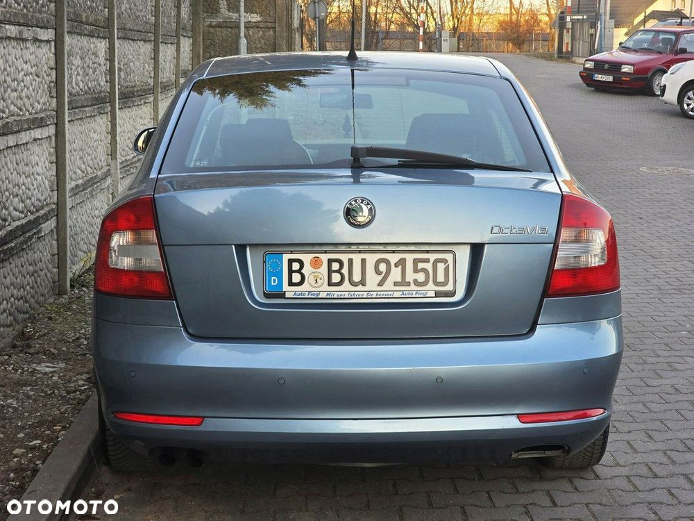 Skoda Octavia 1.8 TSI Elegance DSG - 7