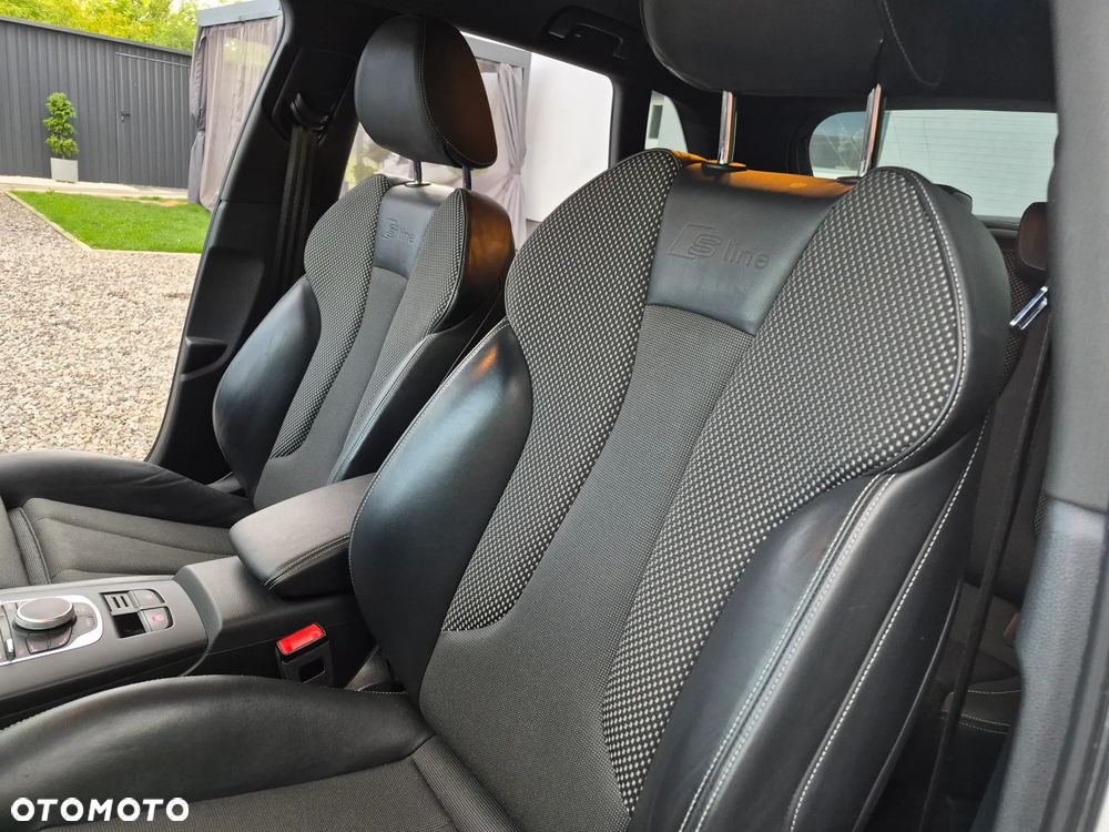 Audi A3 Sportback 2.0 TDI (clean diesel) quattro S tronic S line Sportpaket - 9