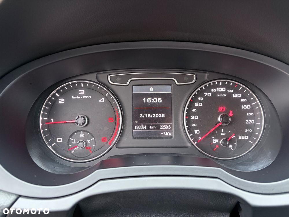 Audi Q3 2.0 TDI - 21