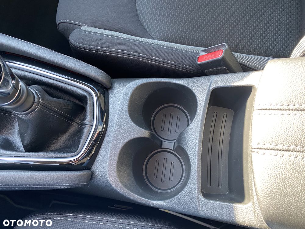 Nissan Qashqai 1.3 DIG-T N-Connecta - 18