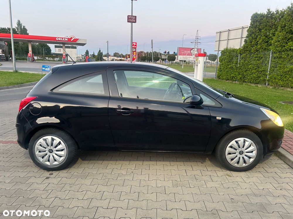 Opel Corsa 1.2 16V Enjoy - 4