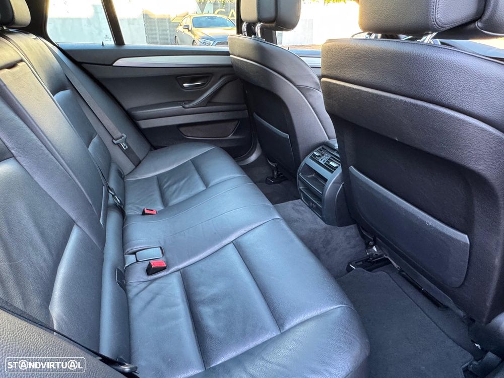 BMW 520 d Touring Aut. Luxury Line - 16