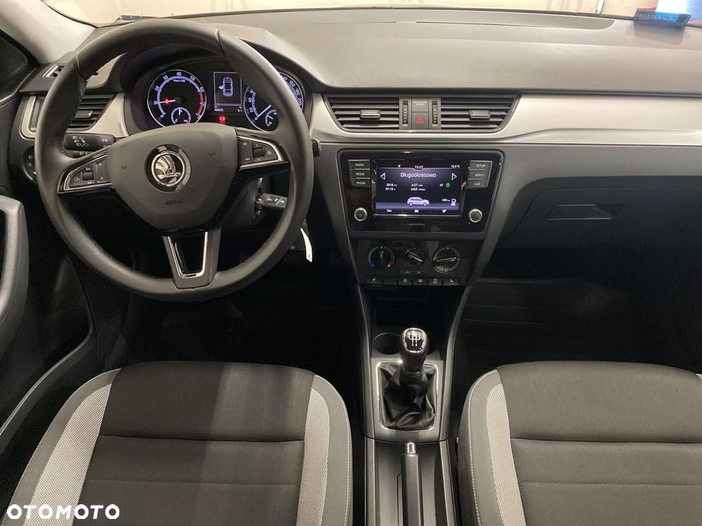 Skoda RAPID Spb 1.0 TSI Active - 3